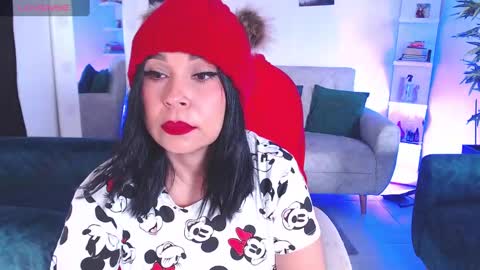 Sophy online show from 12.23.24
