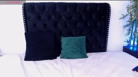 Sophy online show from 02.20.25