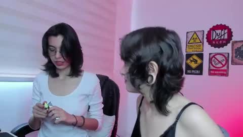 Snapshot of twilightmuses chatting on 06.12.26 Eve Lili online show from 06.12.26