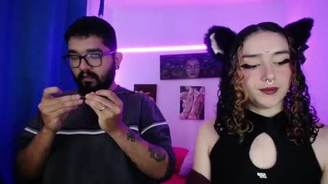 Snapshot of twinflamesxx chatting on 10.29.25 TwinFlamesXX online show from 10.29.25