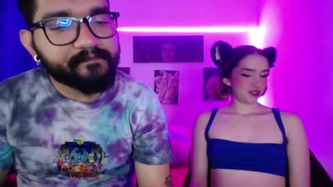 Snapshot of twinflamesxx chatting on 10.30.25 TwinFlamesXX online show from 10.30.25