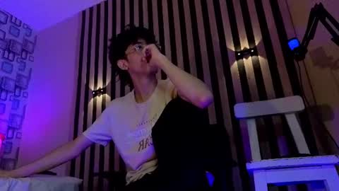 Snapshot of twink_sebas7 chatting on 07.10.26 Sebastin online show from 07.10.26