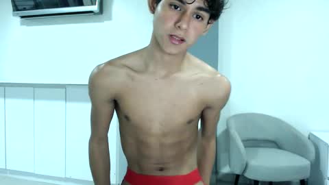 Twink Waldorf online show from 12.10.24