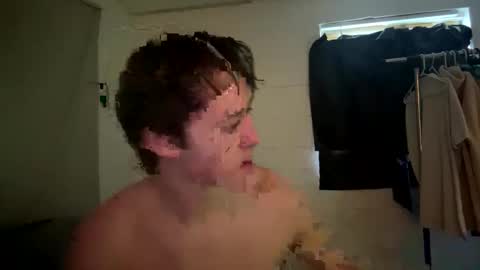 twinkboyboi69 online show from 04.14.26