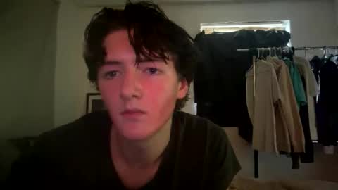 twinkboyboi69 online show from 04.21.26