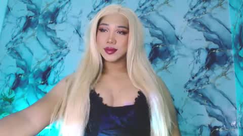 Cheska Schock online show from 10.19.25