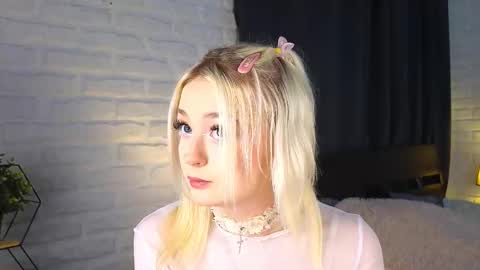 twinklefluff online show from 09.28.25