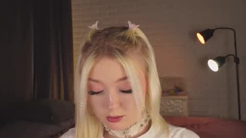 twinklefluff online show from 10.19.25