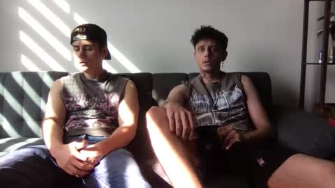 Derrick online show from 10.31.25