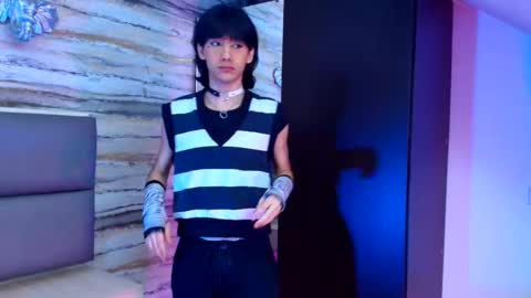 twinslovers_ online show from 11.19.25