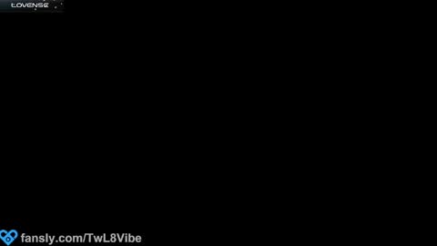 Snapshot of twl8vibe chatting on 05.17.26 Molly and Nick online show from 05.17.26
