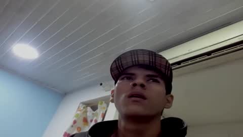 twobadboysonequeen online show from 01.17.26