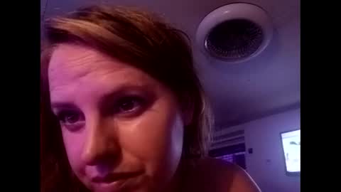 Twocrazy85 online show from 03.09.25