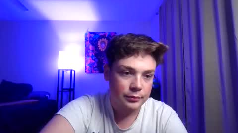 Snapshot of twunkincxxx chatting on 10.04.25 twunkincxxx online show from 10.04.25