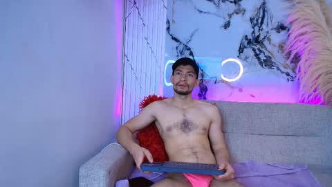 Tyago online show from 12.21.25