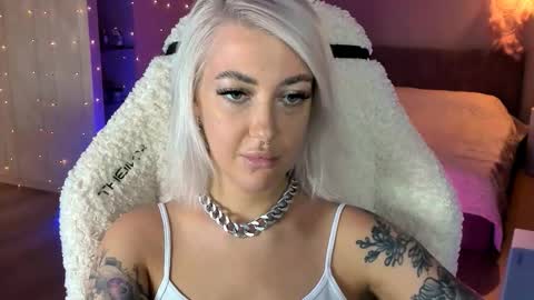 Miley online show from 11.01.25