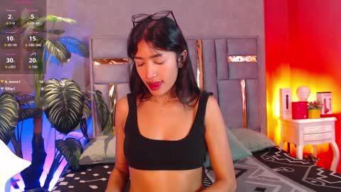 tyla_ks online show from 09.15.25