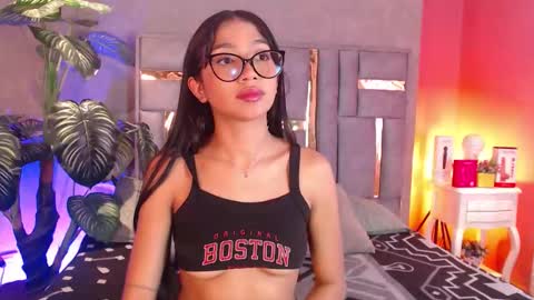 tyla_ks online show from 09.23.25
