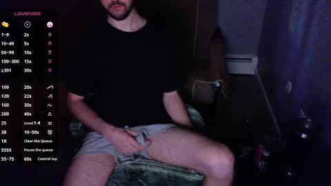 Snapshot of tyler4478 chatting on 11.04.25 tyler4478 online show from 11.04.25