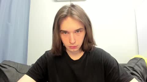 Snapshot of tyler__johnson chatting on 01.03.25 Tyler johnson online show from 01.03.25