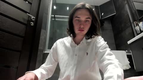 Snapshot of tyler__johnson chatting on 01.05.25 Tyler johnson online show from 01.05.25