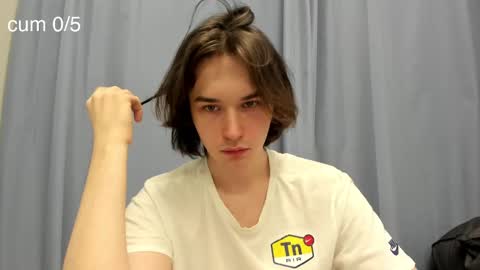 Snapshot of tyler__johnson chatting on 01.21.25 Tyler johnson online show from 01.21.25