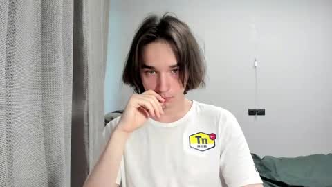 Snapshot of tyler__johnson chatting on 01.22.25 Tyler johnson online show from 01.22.25