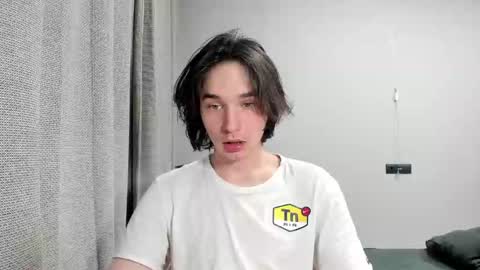 Snapshot of tyler__johnson chatting on 01.24.25 Tyler johnson online show from 01.24.25