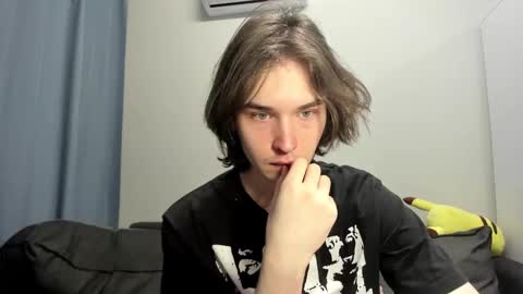 Snapshot of tyler__johnson chatting on 01.31.25 Tyler johnson online show from 01.31.25