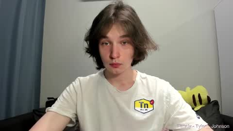 Snapshot of tyler__johnson chatting on 02.04.25 Tyler johnson online show from 02.04.25