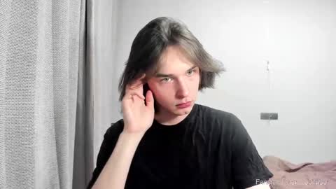 Snapshot of tyler__johnson chatting on 02.08.25 Tyler johnson online show from 02.08.25