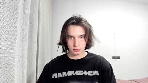 Snapshot of tyler__johnson chatting on 02.21.25 Tyler johnson online show from 02.21.25