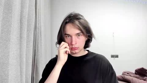 Snapshot of tyler__johnson chatting on 02.23.25 Tyler johnson online show from 02.23.25