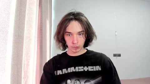 Snapshot of tyler__johnson chatting on 03.01.25 Tyler johnson online show from 03.01.25