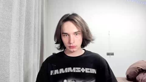Snapshot of tyler__johnson chatting on 03.02.25 Tyler johnson online show from 03.02.25
