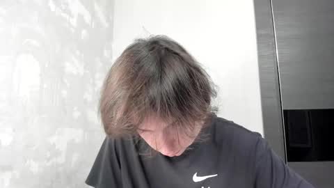 Snapshot of tyler__johnson chatting on 10.15.25 Tyler johnson online show from 10.15.25