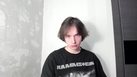 Snapshot of tyler__johnson chatting on 10.17.25 Tyler johnson online show from 10.17.25
