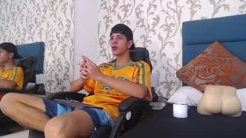 Tyler Rodriguez online show from 02.11.25
