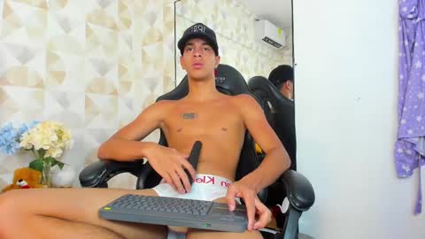 Tyler Rodriguez online show from 03.03.25