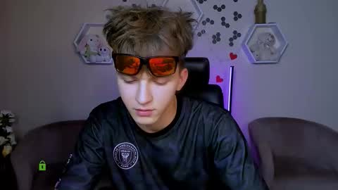 tyler_sparks_ online show from 09.18.25