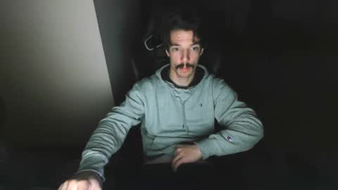 Snapshot of tylera10110 chatting on 12.21.24 Tyler online show from 12.21.24