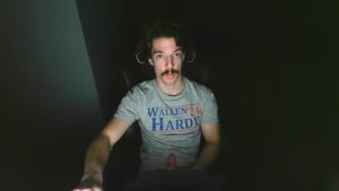 Snapshot of tylera10110 chatting on 01.22.25 Tyler online show from 01.22.25