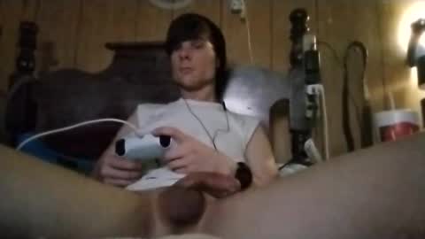 Snapshot of tylerlee199169 chatting on 11.19.25 Tyler online show from 11.19.25