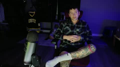 Snapshot of tylernextdoor chatting on 05.23.26 Tyler online show from 05.23.26