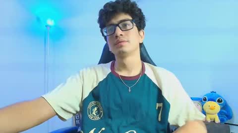   online show from 10.02.25