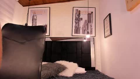       online show from 10.18.25