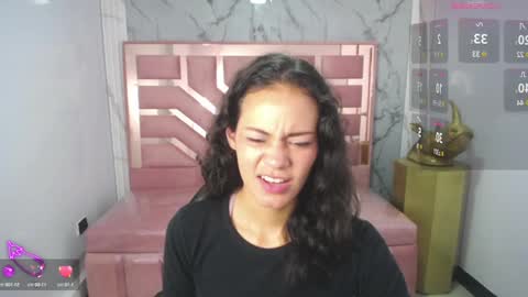 Snapshot of tyna_ch chatting on 03.12.25 TYNA online show from 03.12.25
