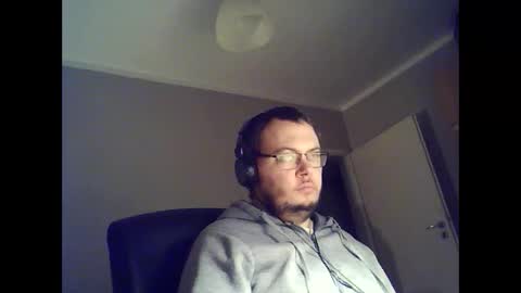 Snapshot of tyradi1991 chatting on 12.03.24 tyradi1991 online show from 12.03.24