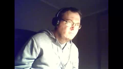 Snapshot of tyradi1991 chatting on 11.29.25 tyradi1991 online show from 11.29.25