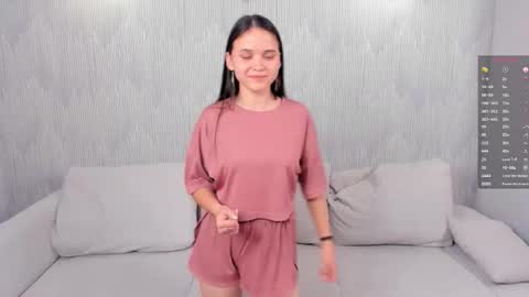 Emily online show from 09.11.25